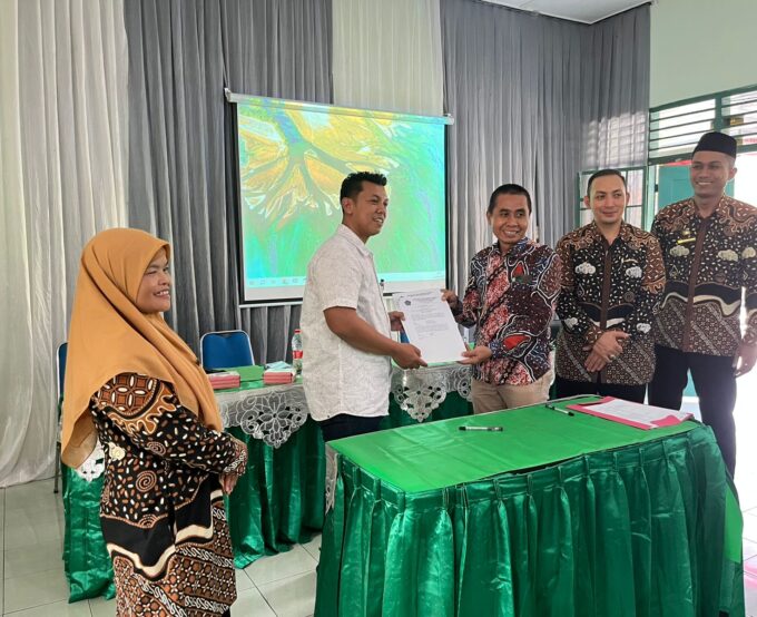 Penandatanganan Kontrak Pembangunan Gedung RKB MIN 3 Bantul : Wujud Komitmen Tingkatkan Layanan Publik