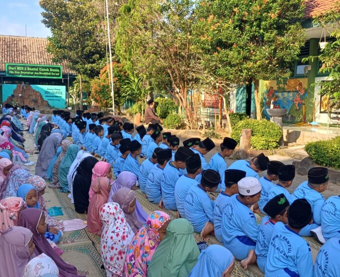 MIN 3 Bantul Gelar Tarhib Ramadlan Dengan Mujahadah Ratibul Hadad