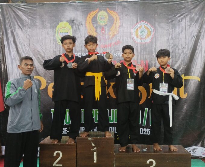 Atlet MIN 3 Bantul Raih Prestasi Gemilang di Kejuaraan Pencak Silat​