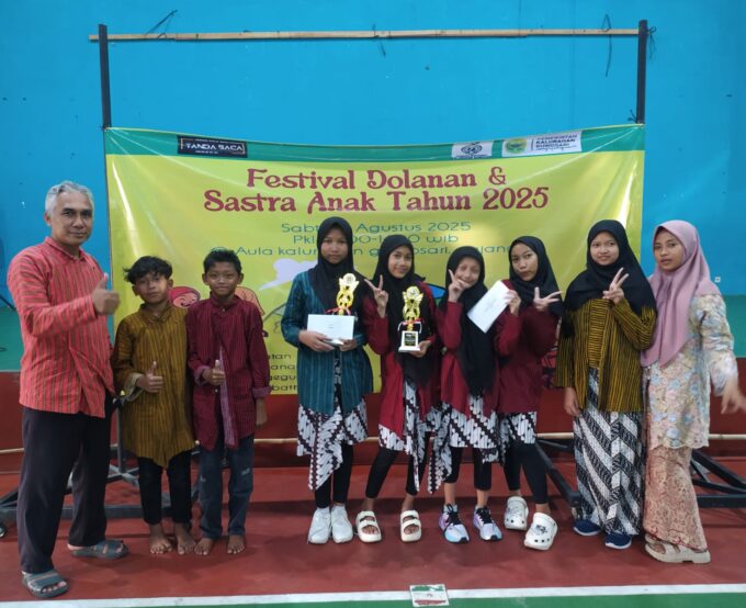 MIN 3 Bantul Sabet Juara di Festival Dolanan dan Sastra Jawa 2025