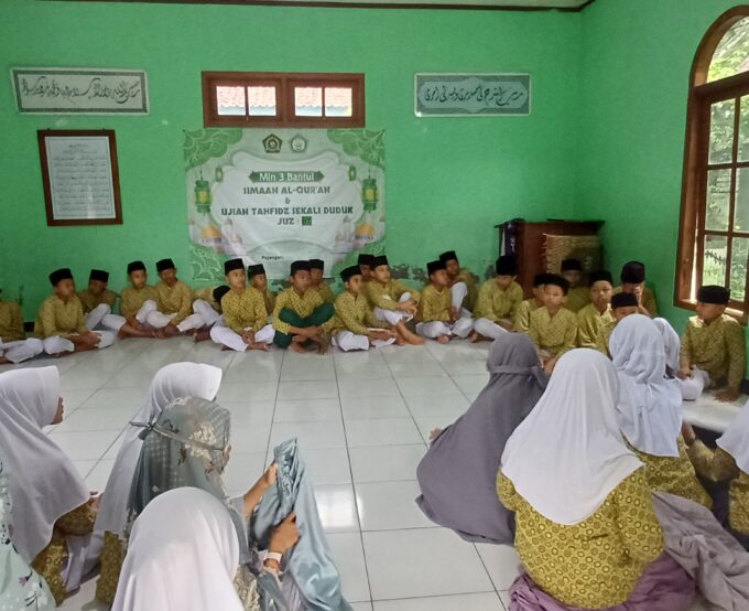 ​Perkuat Aspek Spiritual dan Mental, Siswa Kelas 6 MIN 3 Bantul Gelar Dhuha dan Doa Bersama Jelang Try Out