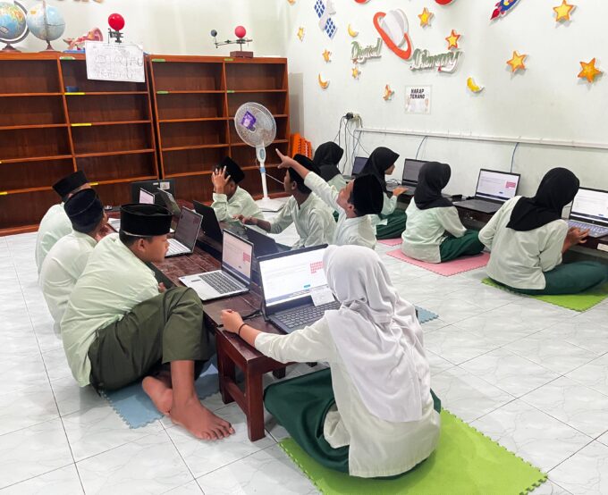 ​Siswa MIN 3 Bantul Konsentrasi di Hari Kedua Try Out TKA Kapanewon Pajangan : Siapkan Diri Untuk TKA Utama