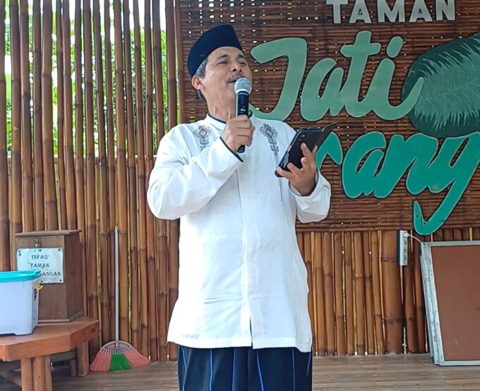 Sariman: Guru MIN 3 Bantul Penguri-uri Budaya Jawi Yang Senantiasa Mengabdi Hingga Ke Pelosok Negeri