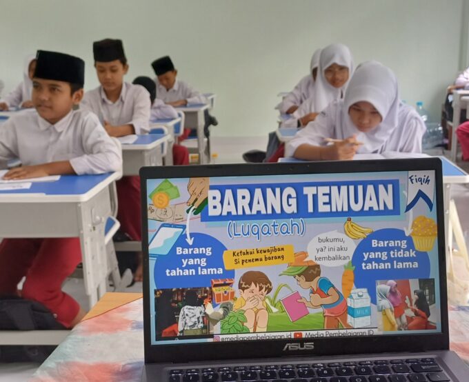 Siswa Kelas 6 MIN 3 Bantul Antusias Pelajari Fikih Luqatah di Tengah Kondisi Ibadah Puasa