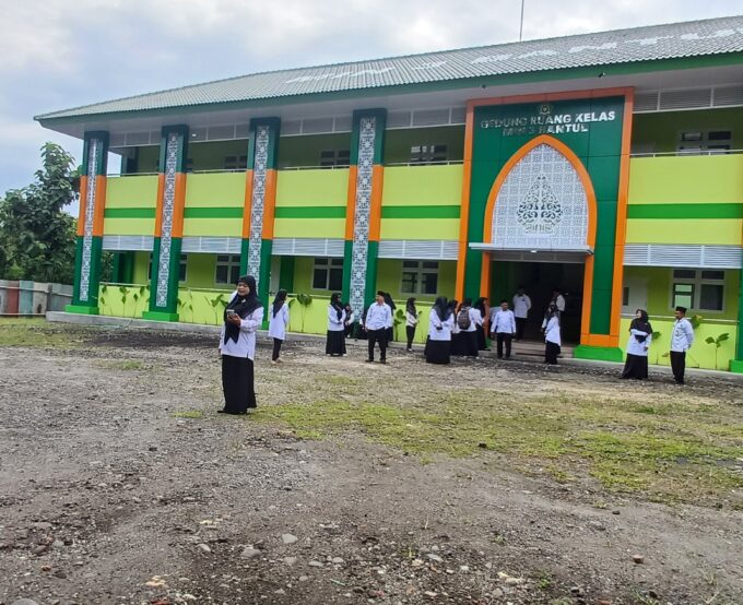 Rayakan Kemenangan, Kepala MIN 3 Bantul Sampaikan Pesan Inspiratif di Idul Fitri 1447 H