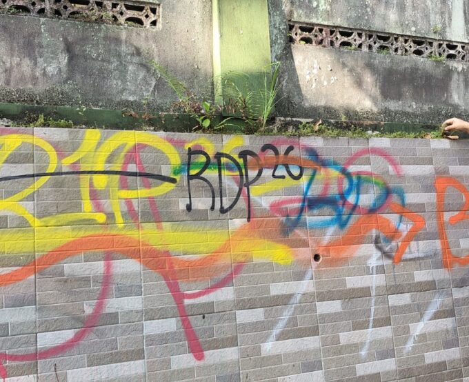 Hari Pertama Kerja Pasca Libur Idul Fitri, Kepala MIN 3 Bantul Temukan Vandalisme di Tembok Madrasah