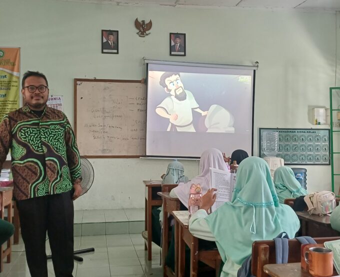 Optimalisasi Pembelajaran Akidah Akhlak: Guru MIN 3 Bantul Gunakan Media Audio-Visual untuk Kisah Keteladanan Nabi Ibrahim