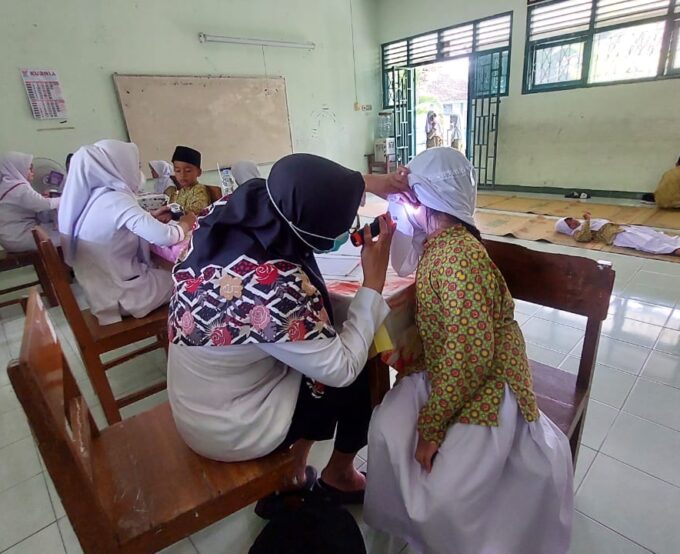Pastikan Siswa Sehat, Puskesmas Pajangan Gelar Screening Kesehatan di MIN 3 Bantul