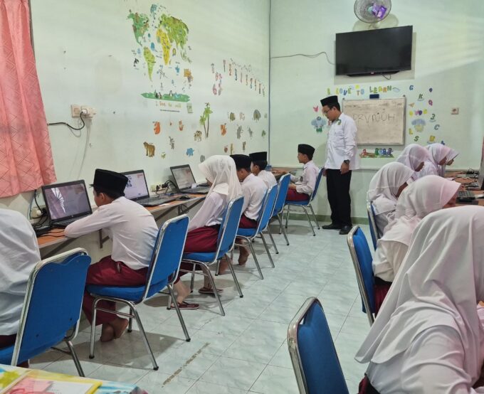 Siswa MIN 3 Bantul Asah Kemampuan Lewat Simulasi TKAD Mapel IPA