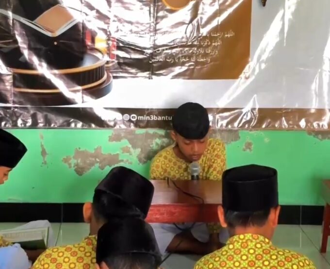 Istiqomah Mengaji, Adnan Siswa MIN 3 Bantul Kelas 5B Lolos Sima’an Al-Qur’an Juz 30 Sekali Duduk