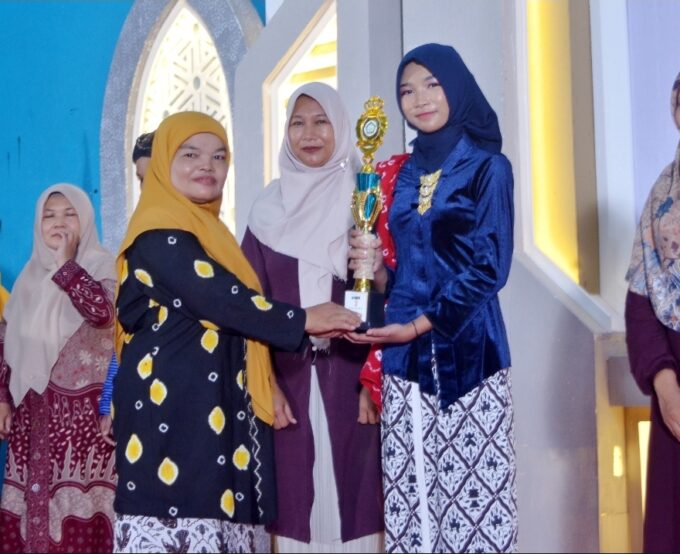 Torehkan Prestasi, Neysa Aquila Raih Peringkat 3 Nilai Ijazah Tertinggi di MIN 3 Bantul
