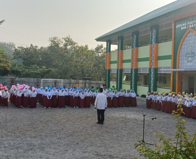Apel Hari Kedua Matamuda MIN 3 Bantul: Tanamkan Jiwa Bela Negara dan Cinta Tanah Air sejak Dini