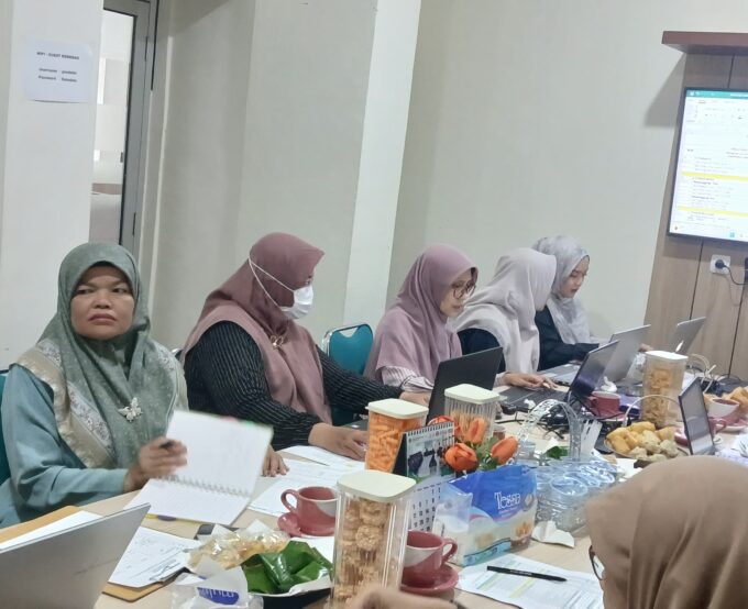 Tingkatkan Akuntabilitas, Kepala dan Pengelola Keuangan MIN 3 Bantul Hadiri Rakor Dana Bosda