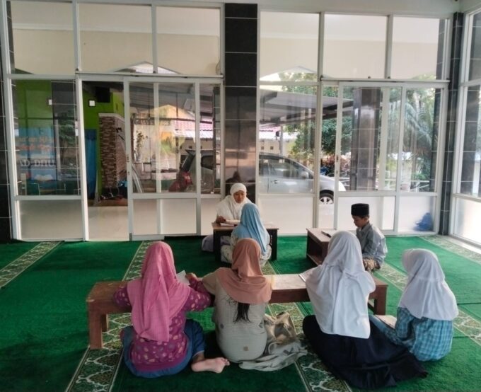 Tingkatkan Kualitas Bacaan dan Hafalan, Murid MIN 3 Bantul Rutin Ikuti Morning Tahfidz di Akhir Pekan