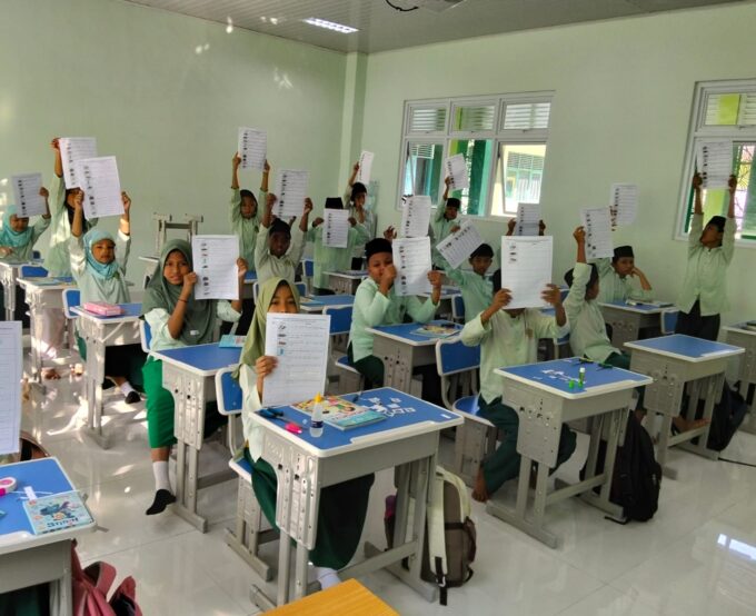 MIN 3 Bantul Berinovasi, Siswa Kelas 5 A Belajar Bilangan hingga 100.000 dengan Metode Tabel Angka