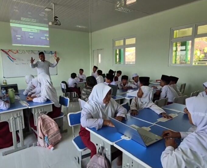 Pembelajaran Fikih Berbasis Digital di MIN 3 Bantul: Asyik, Interaktif, dan Kompetitif dengan Aplikasi Kahoot