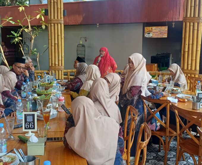 Estafet Pengabdian dan Merajut Silaturahmi: Suasana Haru Warnai Purna Tugas Bapak Suradi Serta Pisah Sambut Guru dan Pegawai MIN 3 Bantul