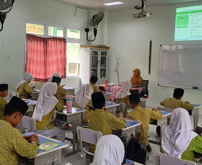 Optimalkan Kesiapan Asesmen, MIN 3 Bantul Tuntaskan Hari Terakhir Try Out TKAD Berbasis Jogja Madrasah Digital