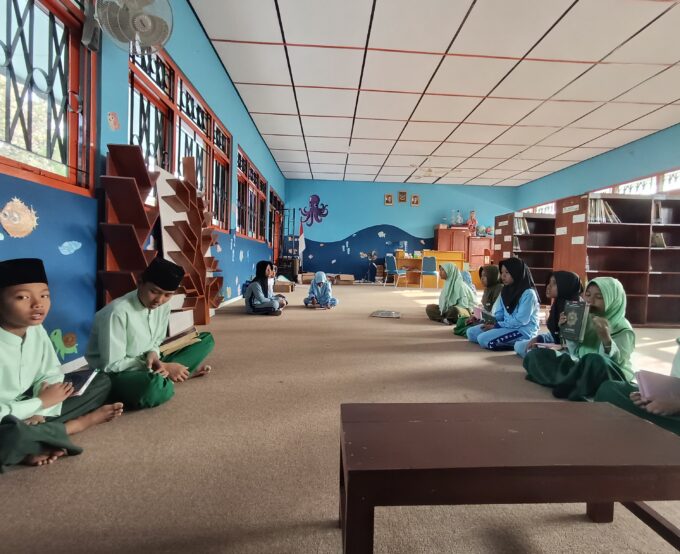 Mencetak Generasi Qur’ani, Kelas Takhosus MIN 3 Bantul Intensifkan Bimbingan Tahfiz Pagi
