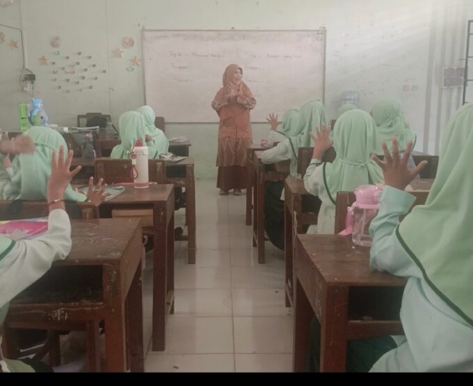 Optimalkan Pemahaman Konsep Aritmetika, Siswa Kelas 3A MIN 3 Bantul Terapkan Metode Jarimatika