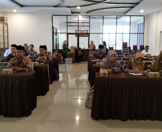Optimalkan Persiapan PKM DIY, Kepala MIN 3 Bantul Hadiri Rapat Koordinasi di Kemenag Bantul